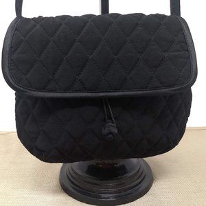 VERA BRADLEY BLACK QUILTED FABRIC SHOULDER BAG